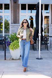 Stylish Wide Leg Jeans Outfit Ideas for Every Occasion